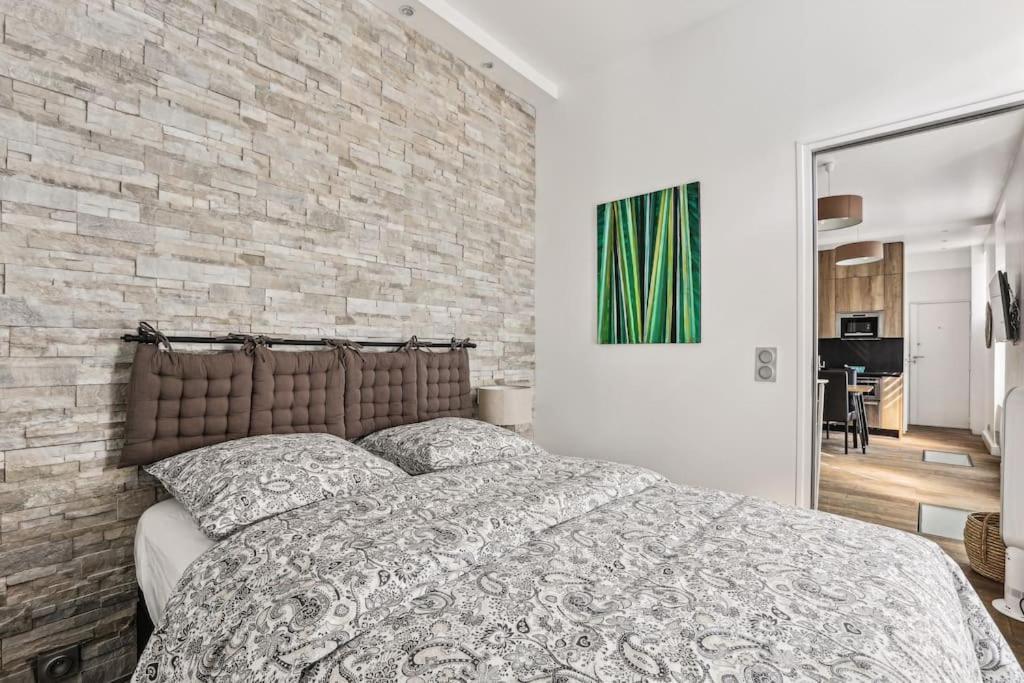 03 Tour Eiffel Appartement Pour 7 Personnes Paris Exterior photo